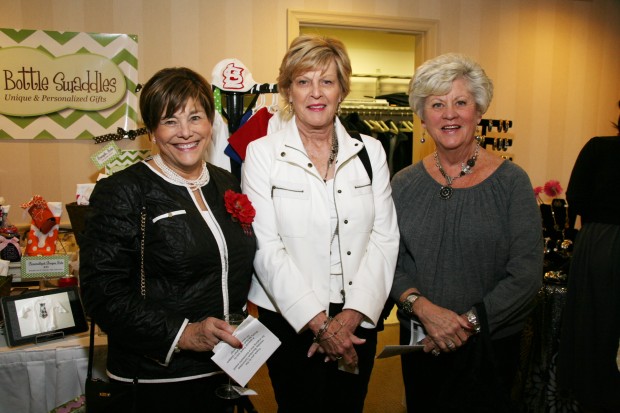 Mary Ann Graf, Kay Kaiser, Charlotte Hillmeyer